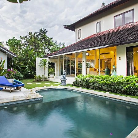 Villa Arushi Seminyak Exteriör bild