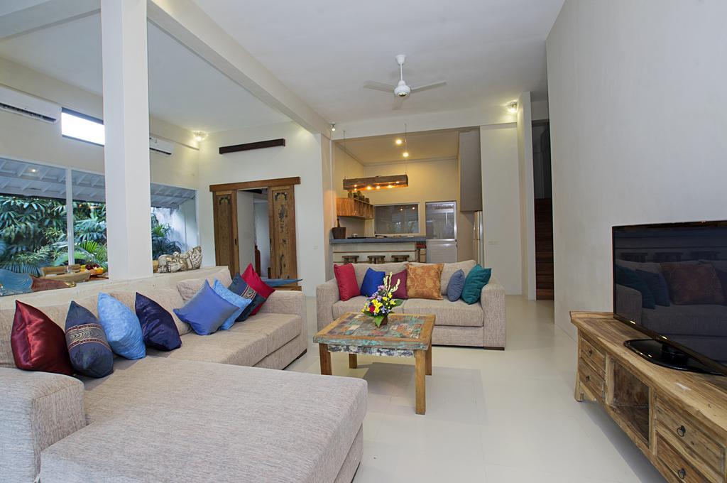 Villa Arushi Seminyak Exteriör bild
