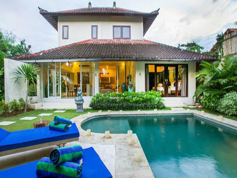 Villa Arushi Seminyak Exteriör bild