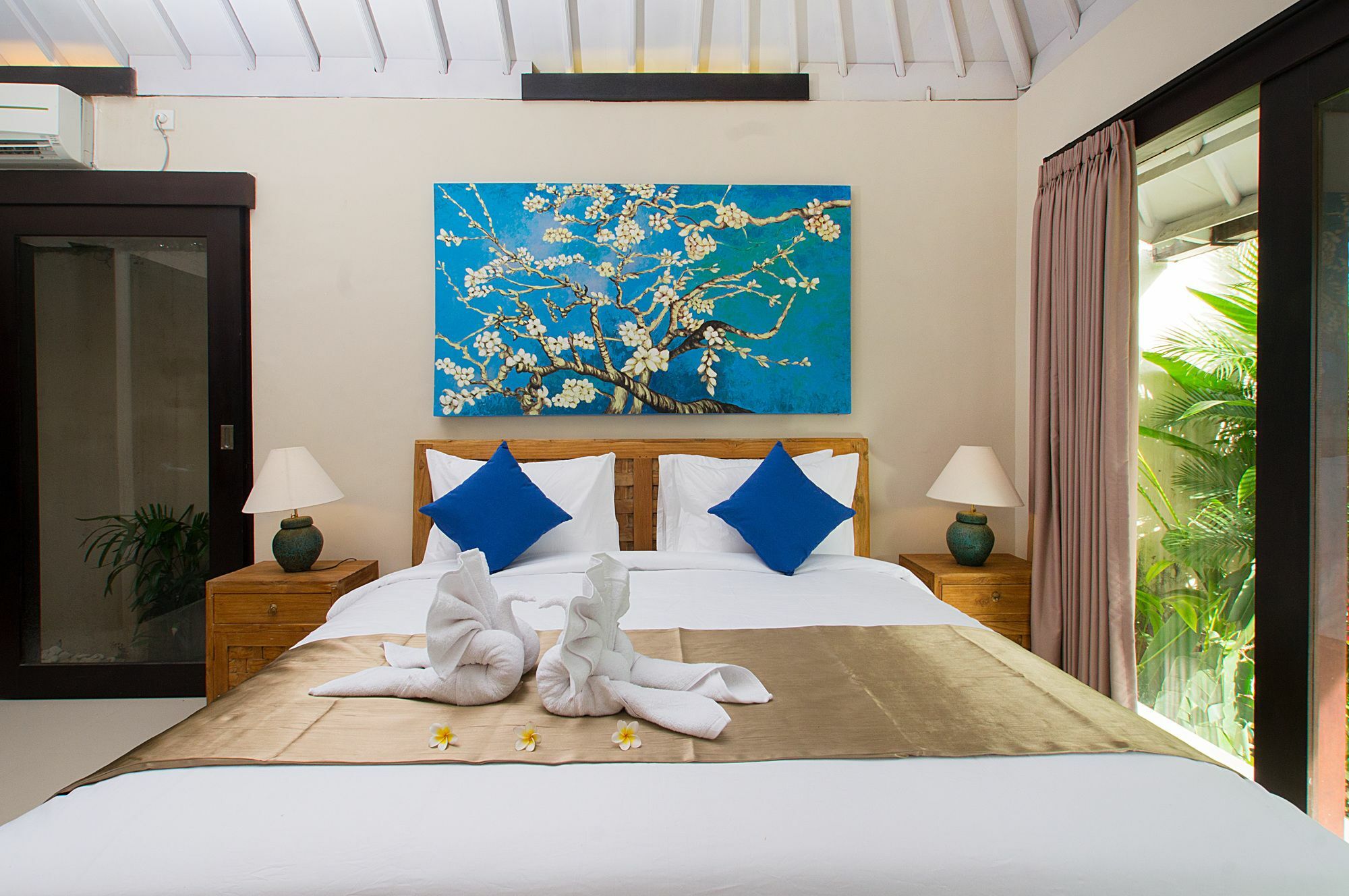 Villa Arushi Seminyak Exteriör bild