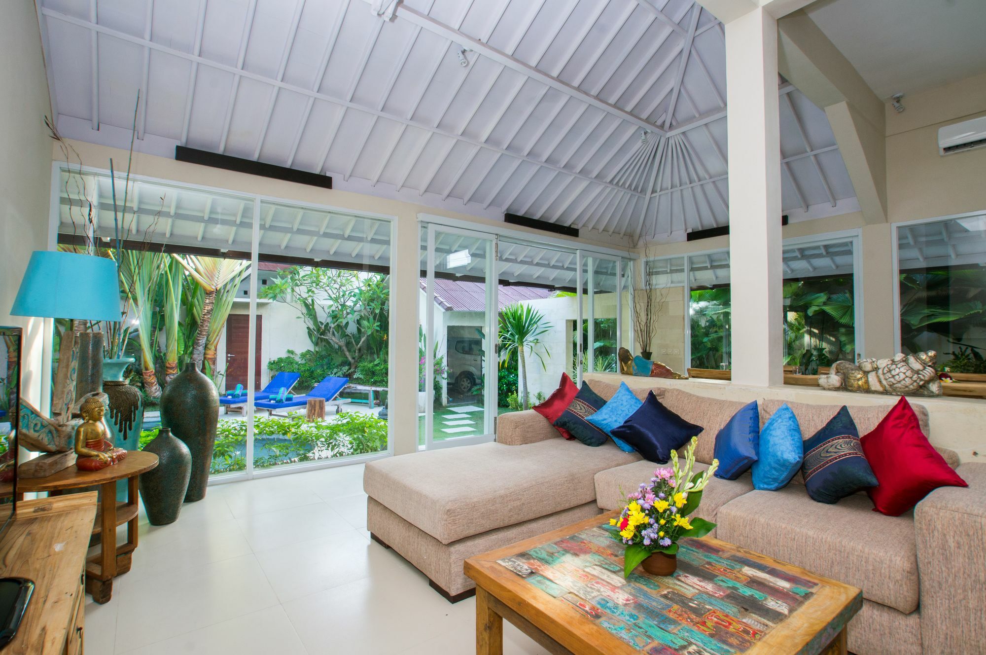 Villa Arushi Seminyak Exteriör bild
