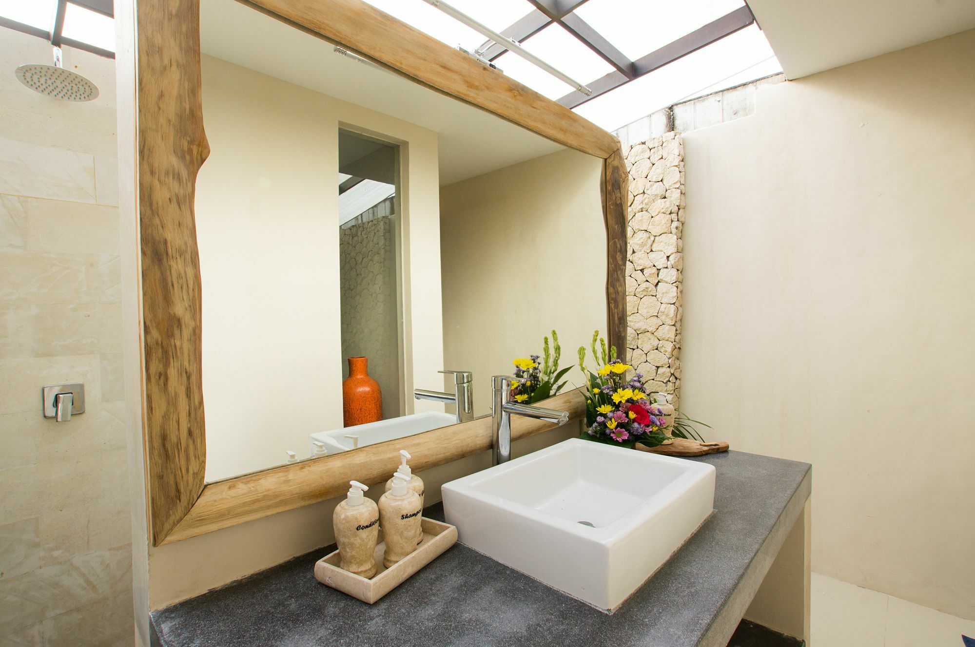 Villa Arushi Seminyak Exteriör bild